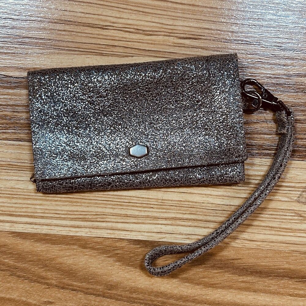 Kim White Metallic Leather Silver Wristlet Purse Wallet